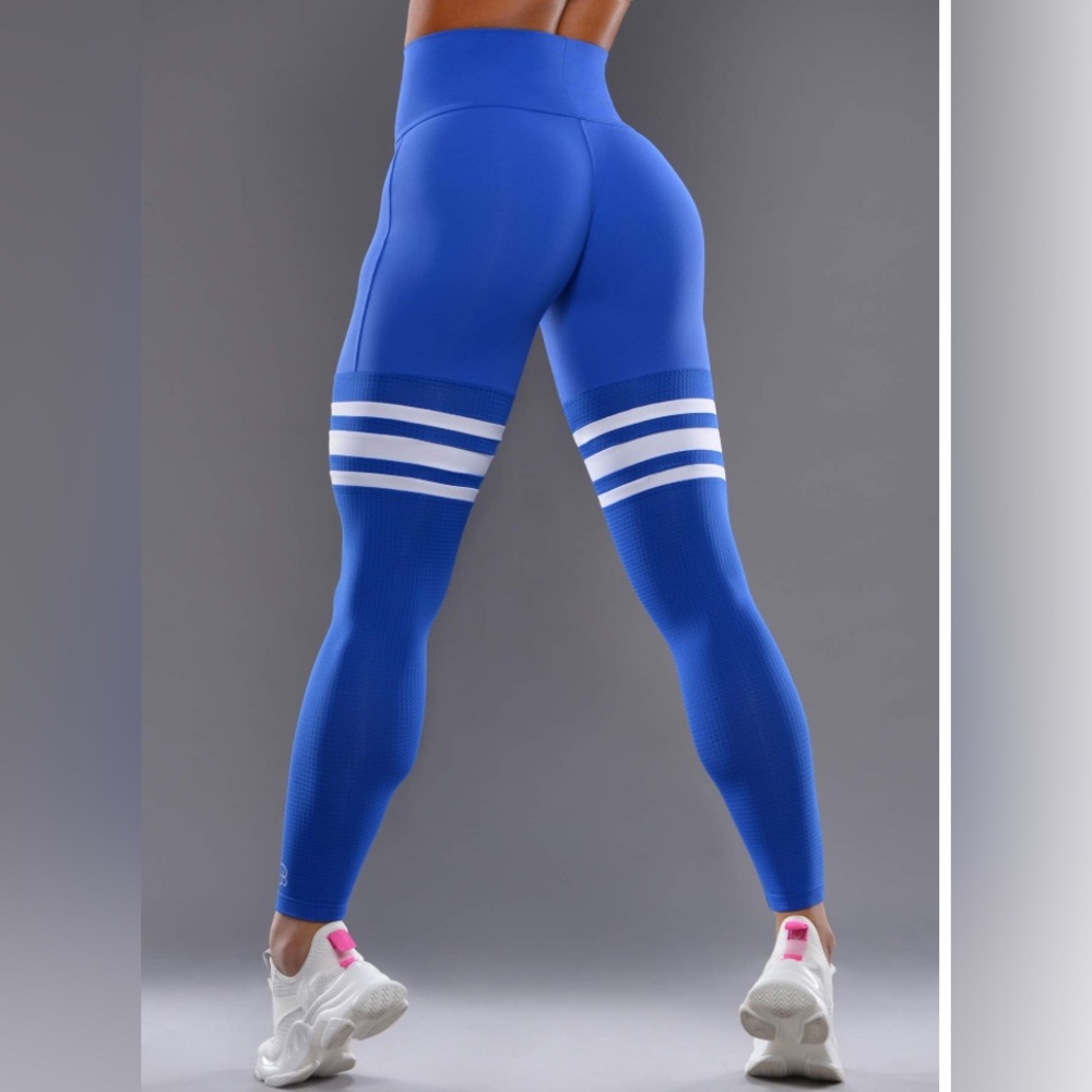 Bombshell Sportswear High Waist Thigh-High Leggings - Royal/Royal